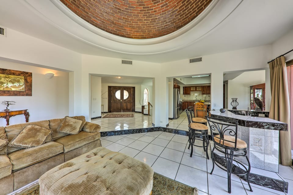 Luxe Cabo Retreat: Terrace w/ Stunning City Views! House in Cabo San Lucas