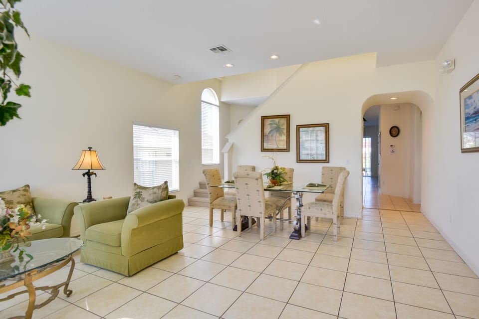 Family Retreat w/ Pool: 10 Mi to Disney! House in Four Corners