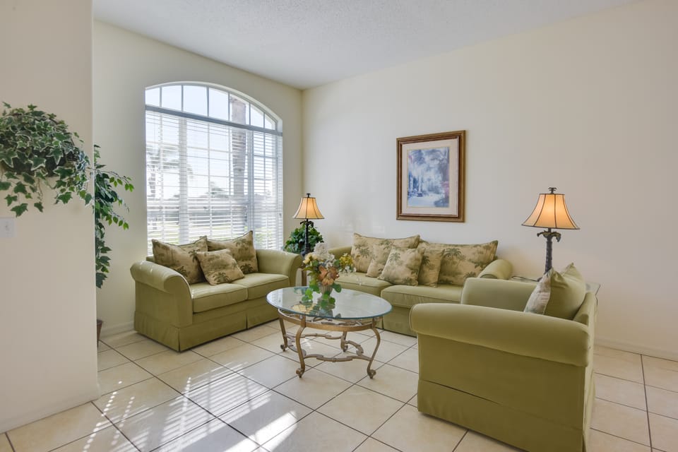 Family Retreat w/ Pool: 10 Mi to Disney! House in Four Corners