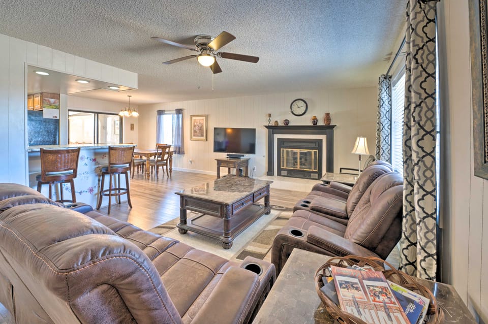 Lake Havasu Home w/ Pool - 2 Miles to Waterfront! House in Lake Havasu City