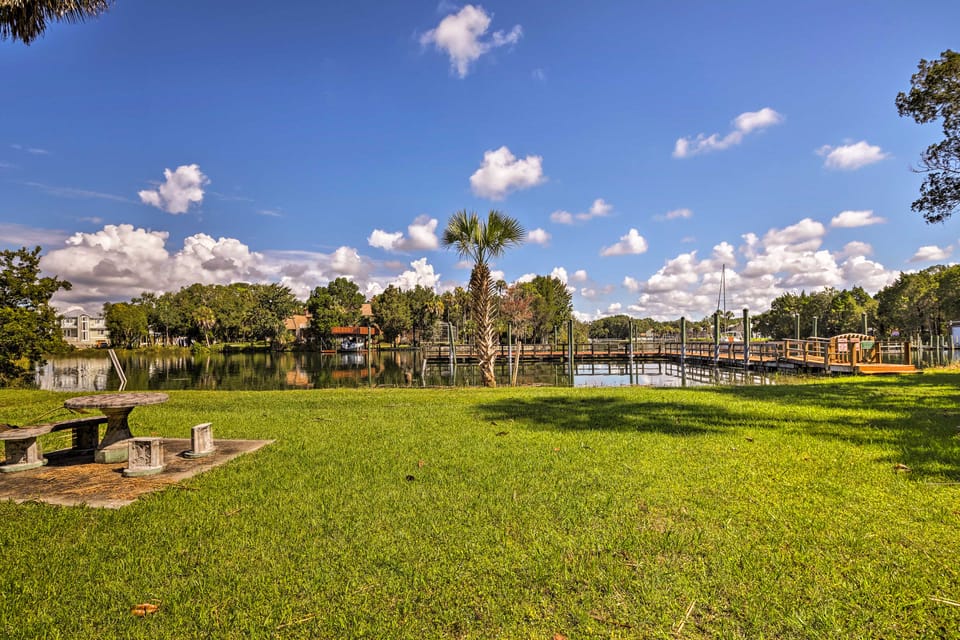 Scallop Season: Crystal River Home w/ Dock! House in Florida