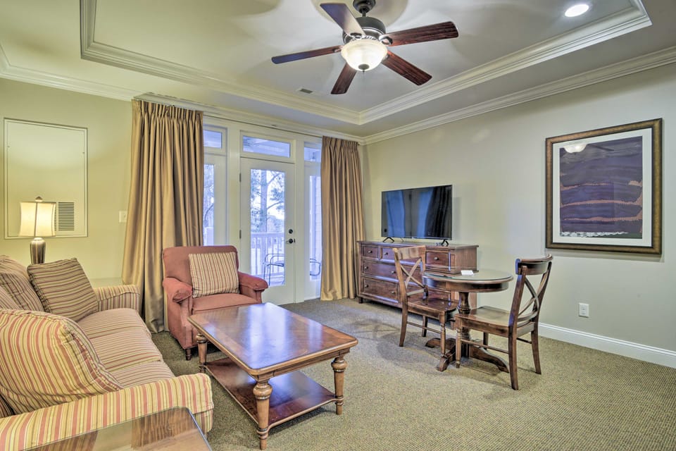 Anderson Golf Club Condo w/ Community Amenities! Apartment in North Carolina