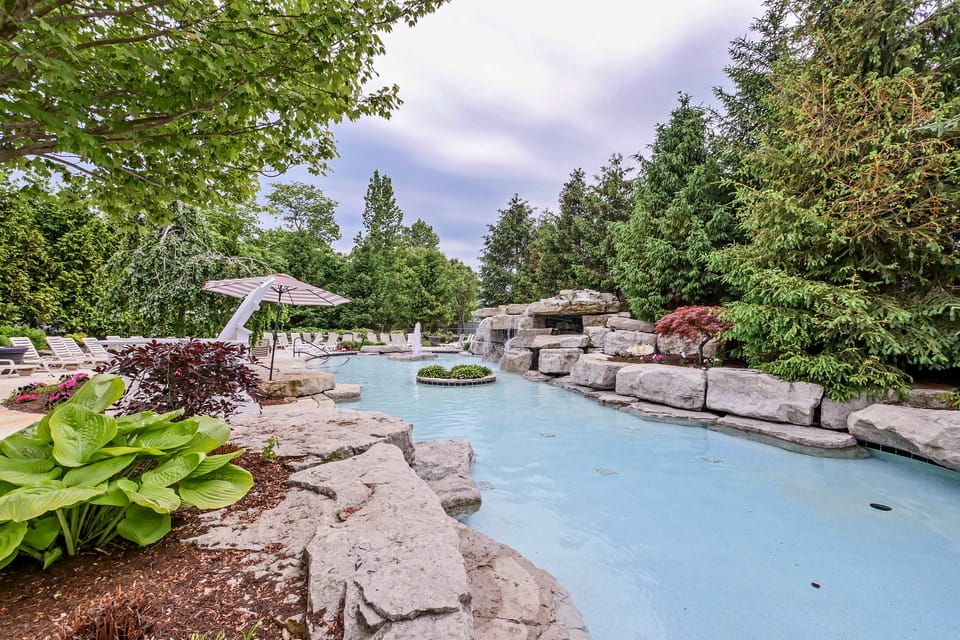 Middle Bass Island Escape: Resort Pool & Bar! Villa in Lake Erie