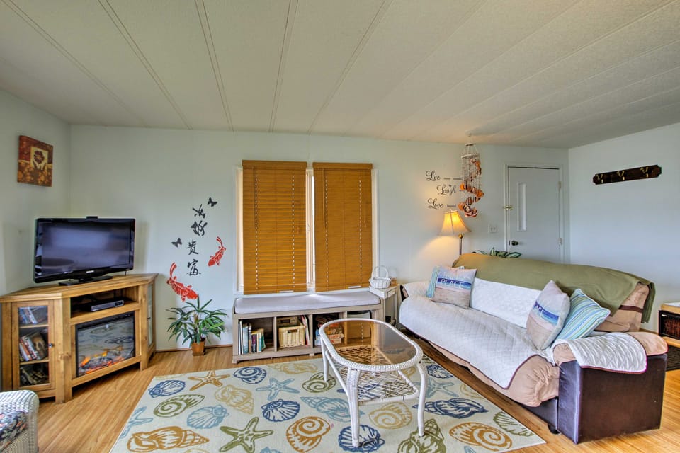 Walk to Beach! ‘The Little Orca’s’ Moclips Cottage Cottage in Moclips