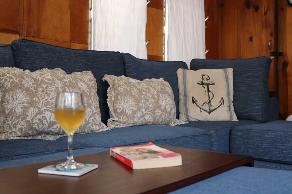 Walk to Beach & Main St: Catalina Island Cottage! Cottage in Avalon