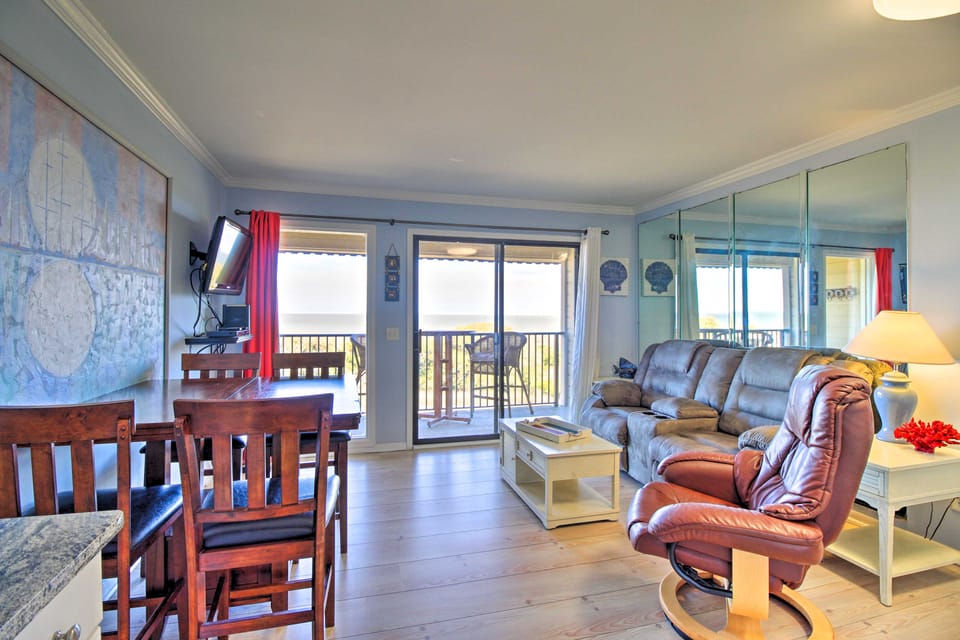 Beach View, Pool & Tennis: Hilton Head Island Unit Apartment in Hilton Head Island