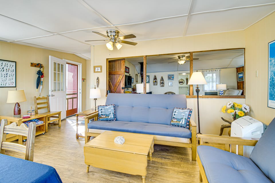 Bayfront Red Creek Vacation Rental w/ Boat Dock! Cottage in New York