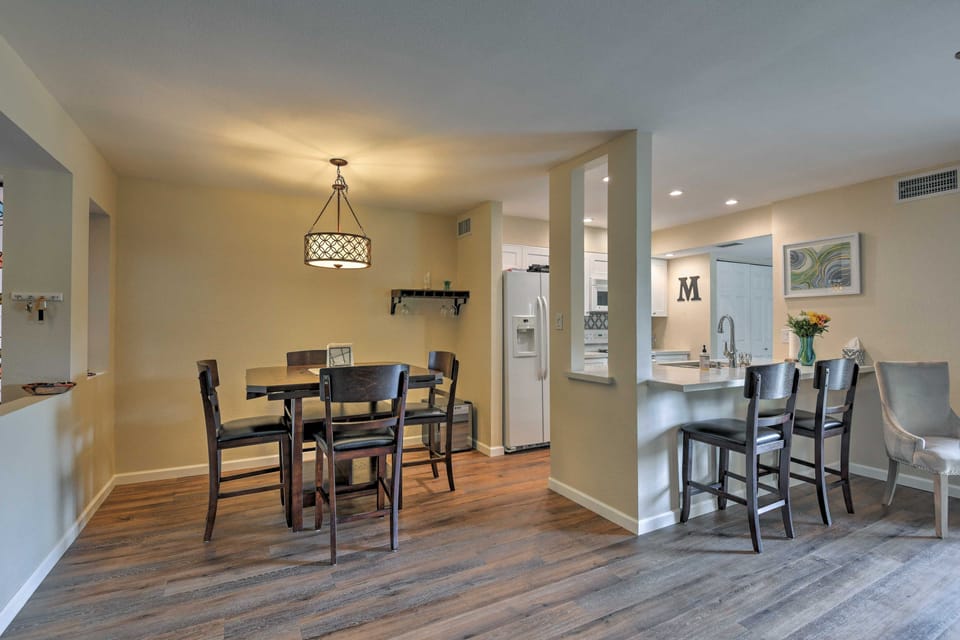 Scottsdale Retreat w/ Patio & Greenbelt Views! Apartment in Scottsdale