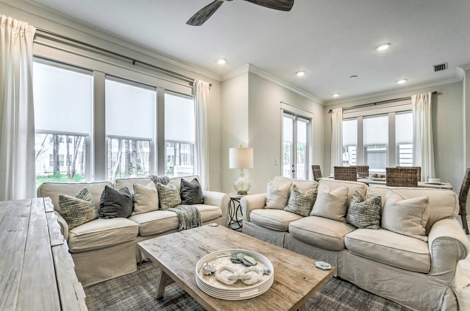 ‘Always Saturday’ Prominence Resort Townhome! Apartment in South Walton County