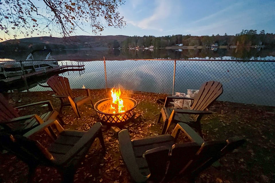 Massachusetts Lake House w/ Dock - Pets Welcome! House in Lake Buel