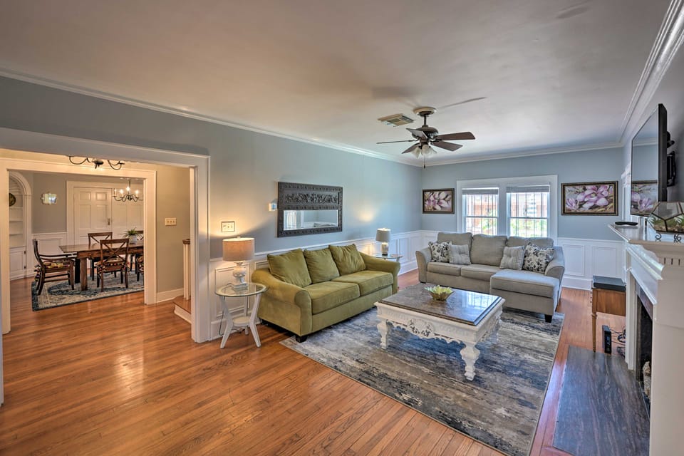 Corpus Christi Home w/ Pool & Hot Tub: Walk to Bay House in Nueces County