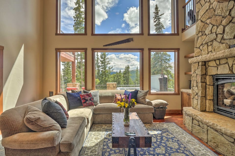 26-0111 Fairplay Home w/ Hot Tub & Mountain Views! House in Park County