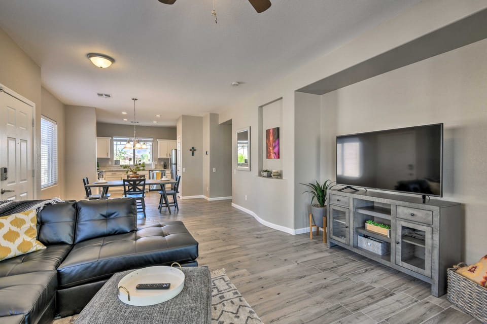 Mtn-View Home w/ Pool & BBQ in Gold Canyon House in Gold Canyon