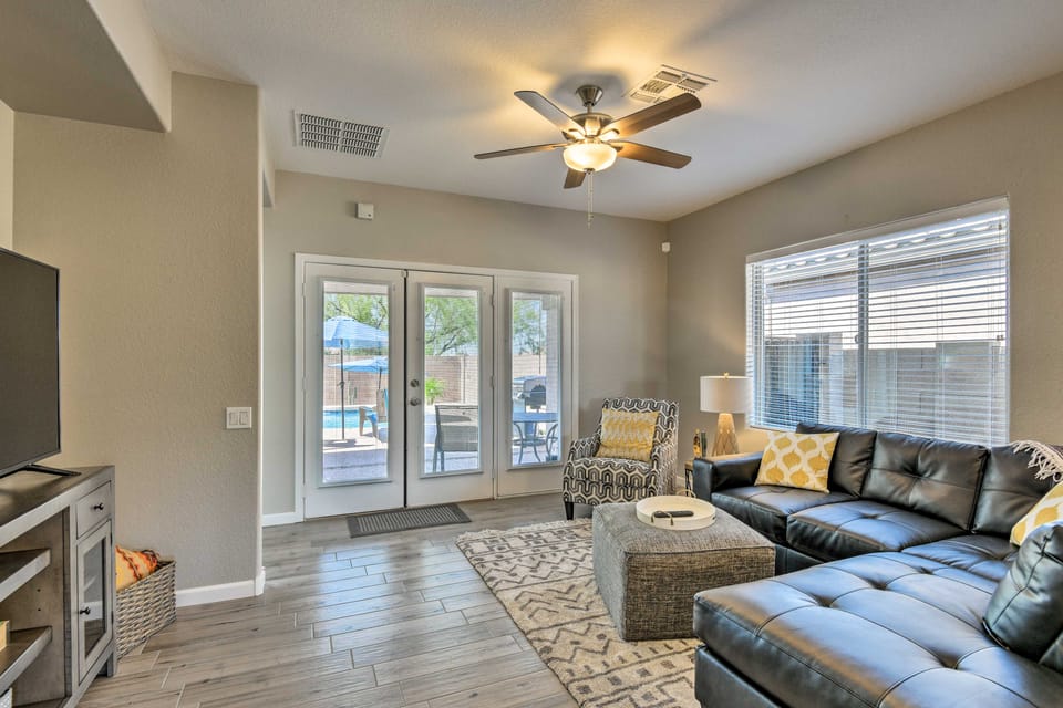 Mtn-View Home w/ Pool & BBQ in Gold Canyon House in Gold Canyon