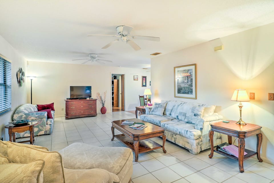 Waterfront Port St Lucie Home w/ Lanai & Pool House in Port Saint Lucie