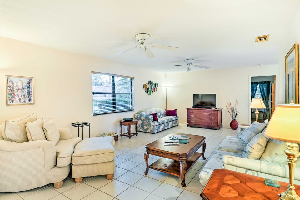 Waterfront Port St Lucie Home w/ Lanai & Pool House in Port Saint Lucie