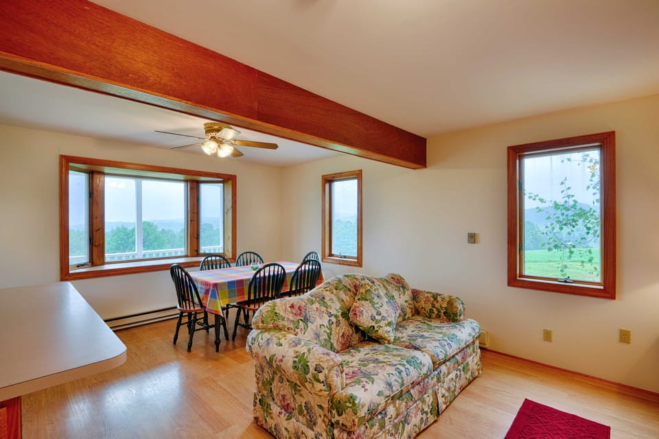 Mountain Top Country Hideaway: 48 Acres, Fire Pit! House in Adirondack Mountains