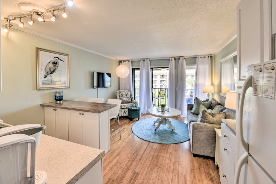 Beach & Pool Access: Hilton Head Family Escape! Apartment in Hilton Head Island