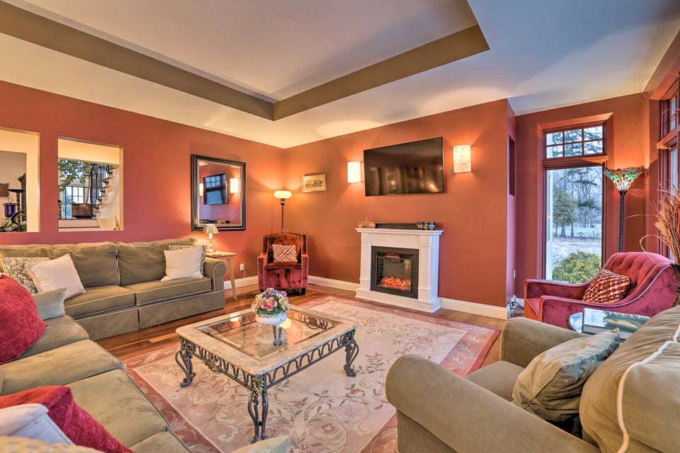Stunning South Hero Home on Lake Champlain w/ View House in South Hero