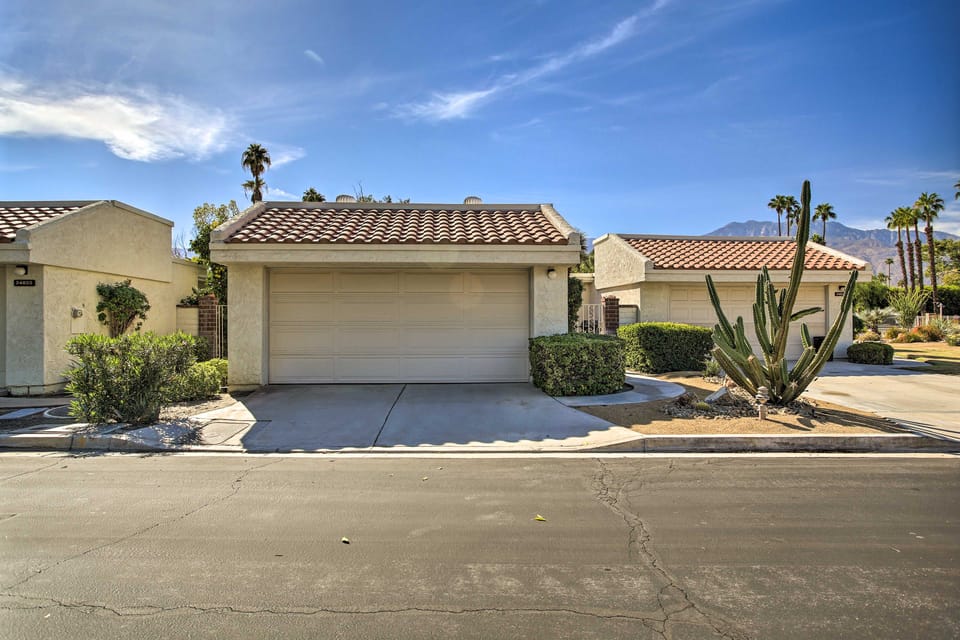 4 Mi to Dtwn Palm Springs: Condo w/ Pool Access Apartment in Cathedral City