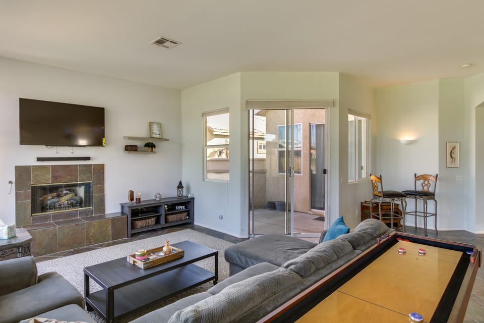 Country Club Home w/ Pool & Spa, 2 Mi to Coachella House in Indio