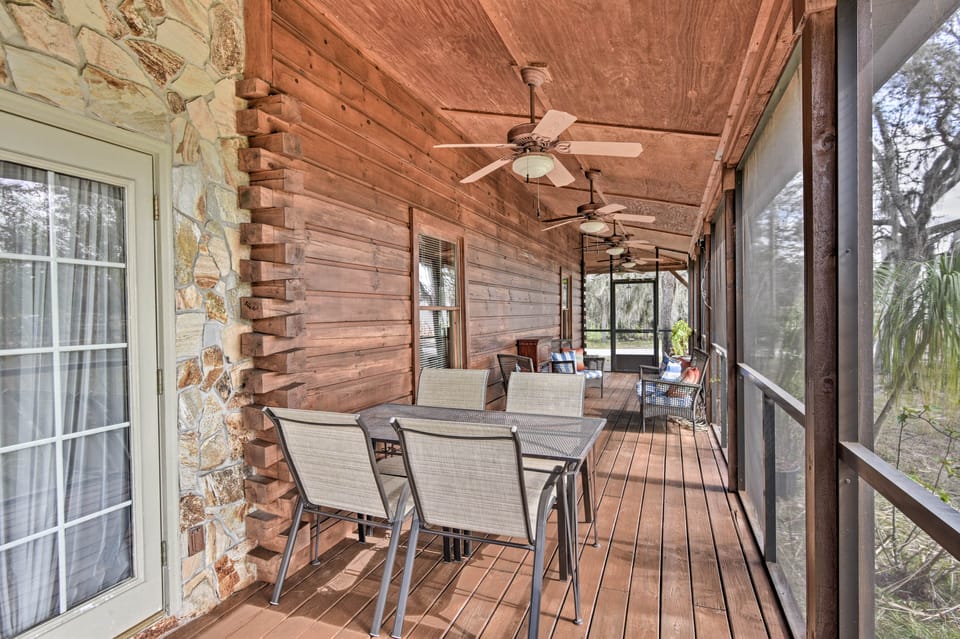40-Acre Farm w/ Animals & Fishing in Sebring! House in Florida