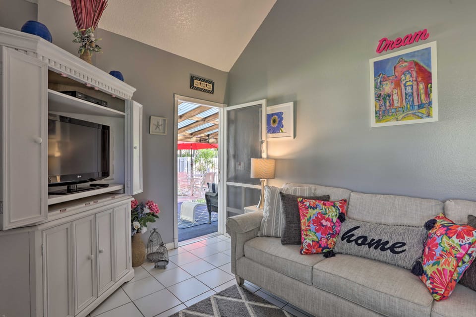 Stuart Apartment w/ Patio Near St Lucie River! Apartment in Port Saint Lucie