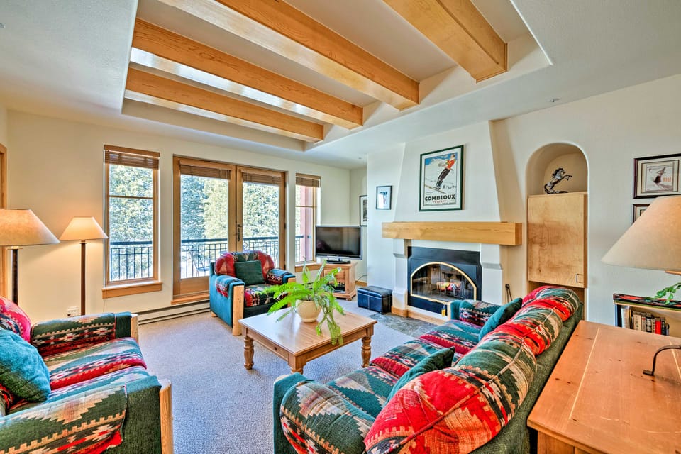 Solitude Creekside Condo - Closest to Ski Lift! Apartment in Wasatch County