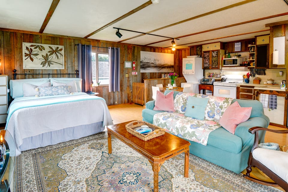 ‘Sandy Toes Loft’ w/ Ocean Views in Moclips! Apartment in Moclips