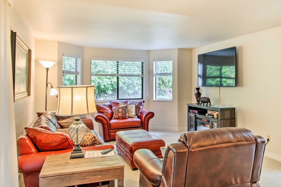 Quiet Lakefront Olympia Home w/ Dock on Half Acre House in Washington