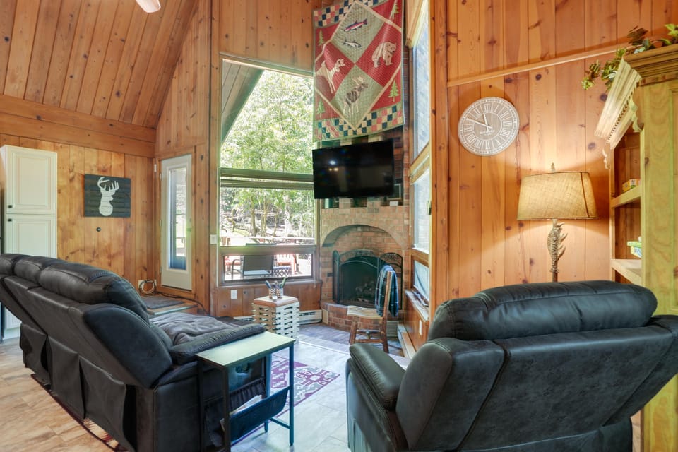 Cozy Cabin Near Massanutten Resort & Water Park! House in Massanutten