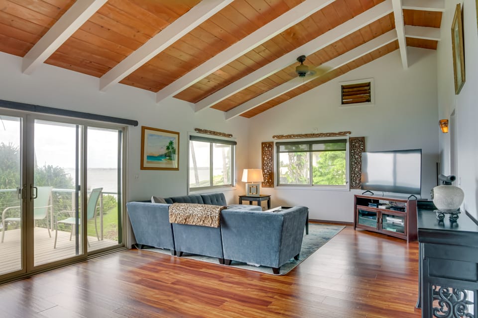 Hilo Home w/ Private Deck + Stunning Ocean Views! House in Big Island