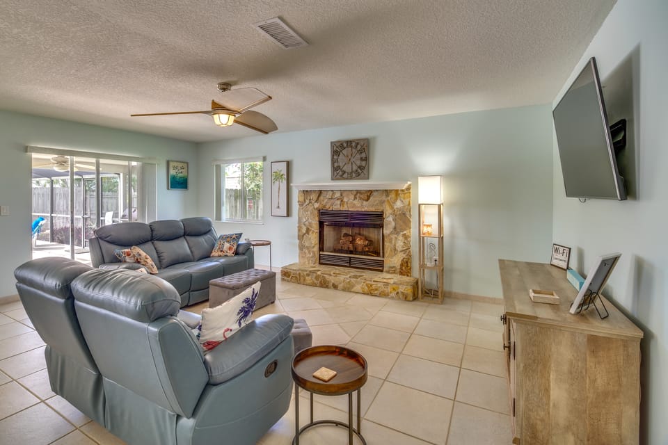 Waterfront Merritt Island Vacation Rental w/ Pool! House in Merritt Island