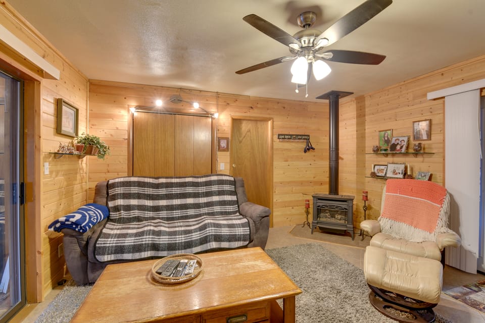 Near Hiking & Golfing: Munds Park Cabin w/ Deck! House in Munds Park