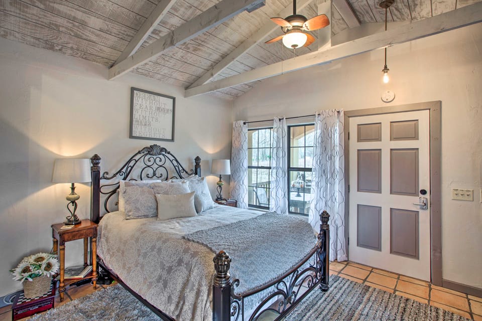 ‘Blue Jay Cottage' - Pittsburg Studio on Winery! Apartment in Texas