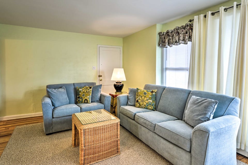 Wildwood Crest Condo: 2 Blocks to Beach! Apartment in Wildwood