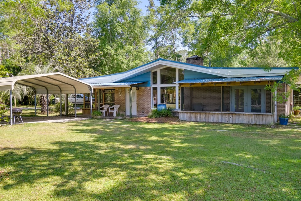 Waterfront Foley Area Home - 15 Mi to Gulf! House in Foley