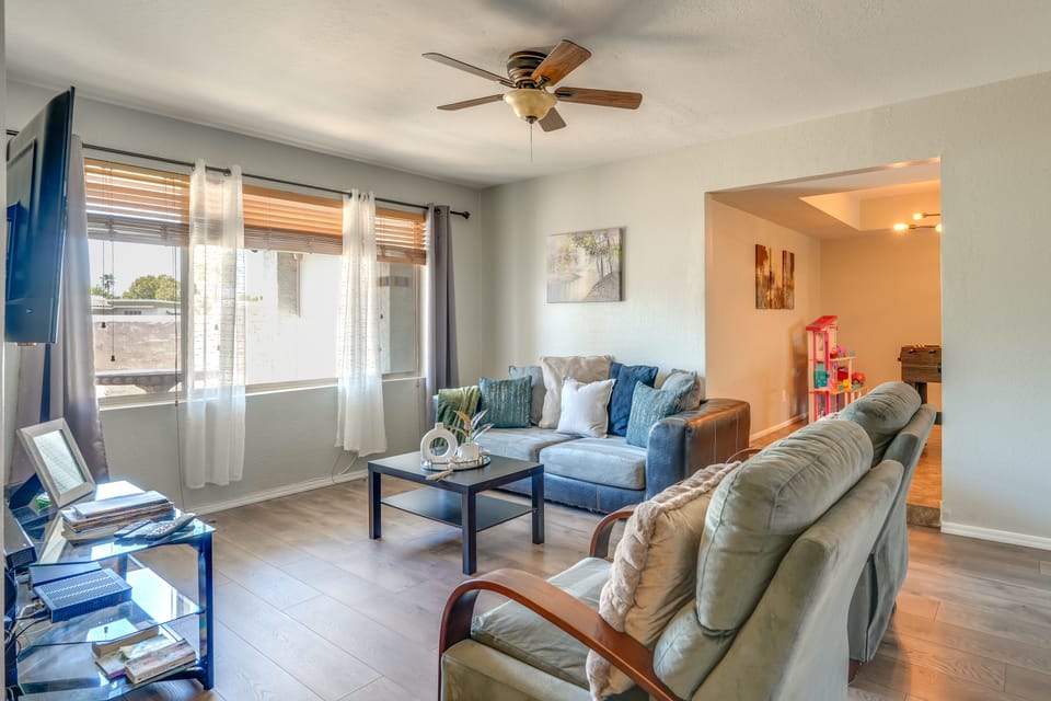 Phoenix Home w/ Pool, Near Golf, Hiking & More! House in Phoenix