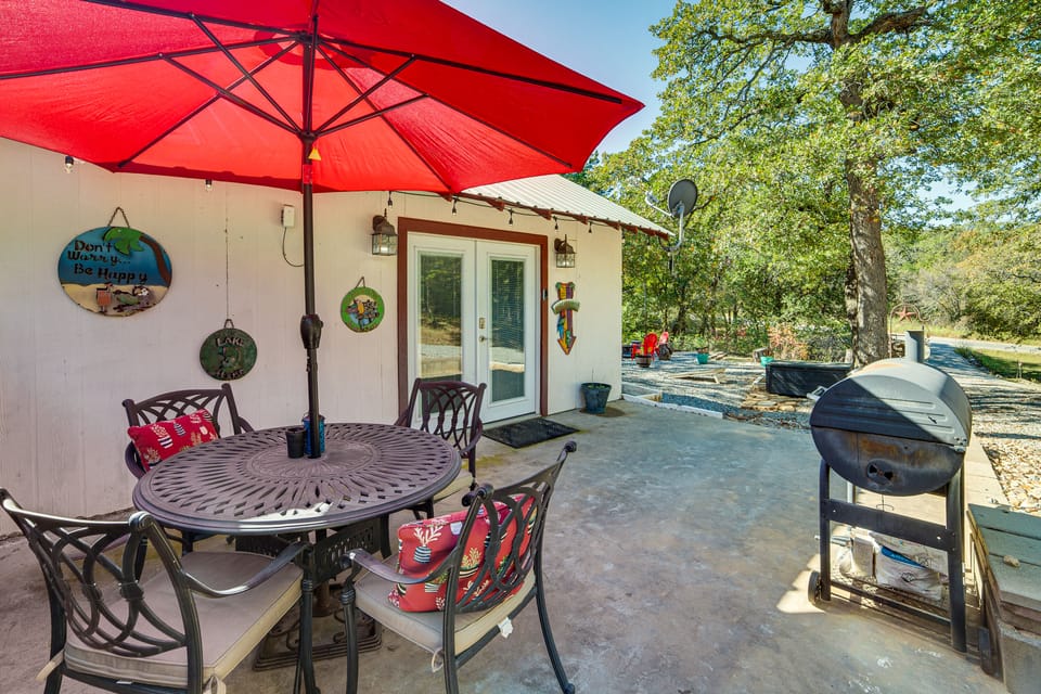 1 Mi to Park & Boat Ramp! Lake Texoma Retreat House in Lake Texoma