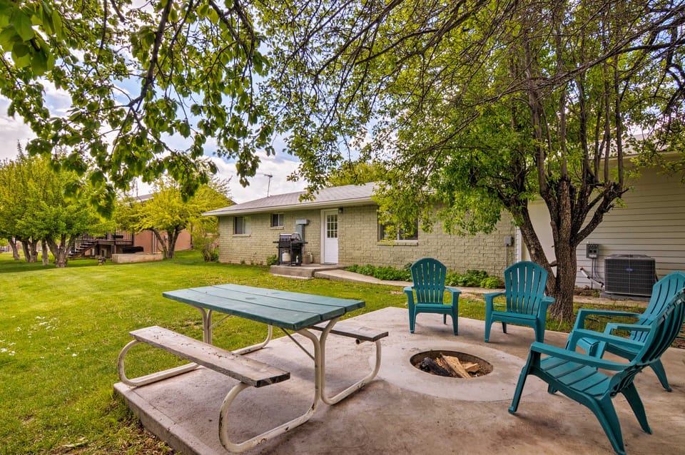 Tropic Getaway Near Bryce Canyon National Park! Cottage in Tropic