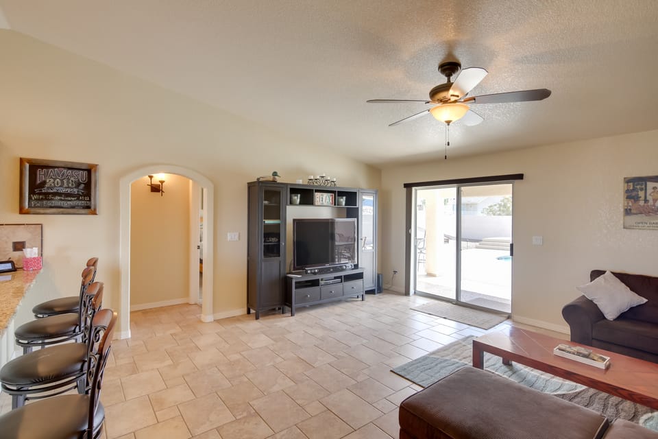 Pool, Hot Tub & Mtn Views: Lake Havasu City Home! House in Lake Havasu City