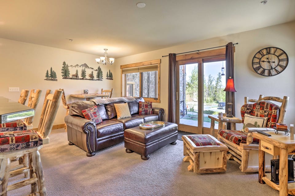 Peaceful Fraser Condo w/ Patio - by Hiking Trails! Apartment in Fraser