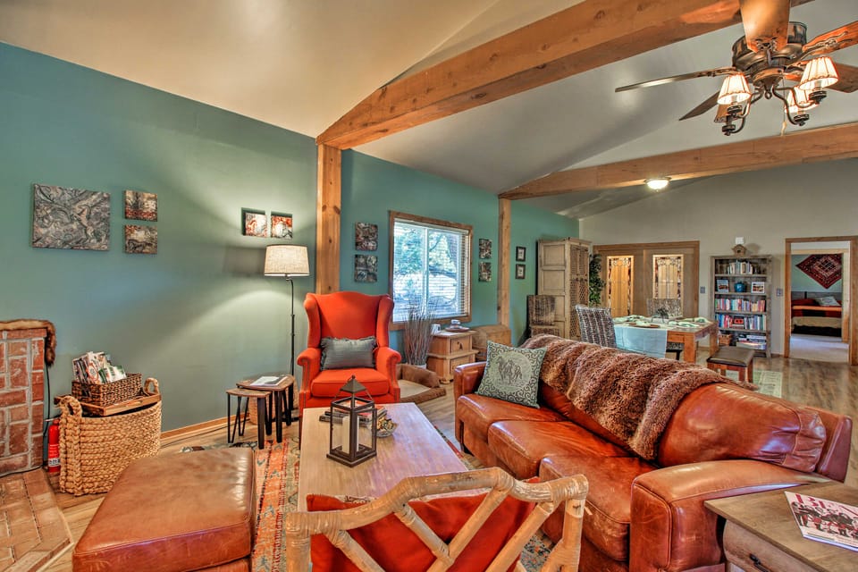 Dog-Friendly Ranch Cottage w/ Yard ~ 13 Mi to Bend Cottage in Oregon