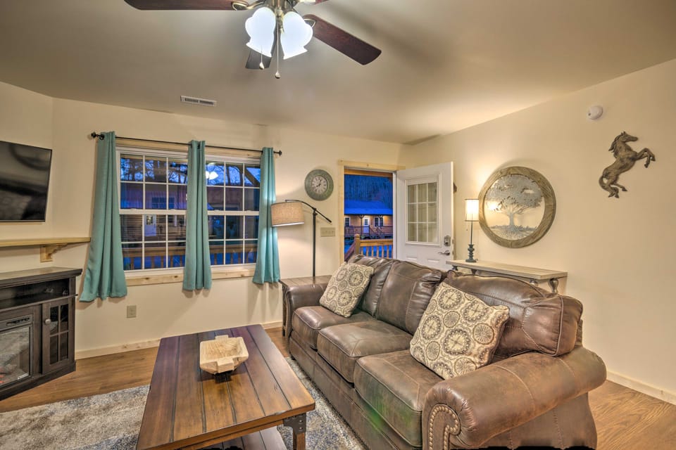 Fire Pit: Cozy Bryson City Cabin on Tuck River House in Swain County