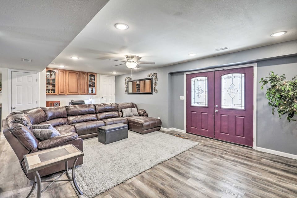 Kimberly's Hope Clark Apt on Farm w/ Pool Access Apartment in Missouri