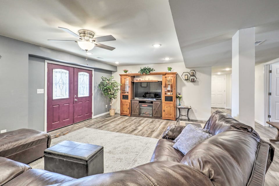 Kimberly's Hope Clark Apt on Farm w/ Pool Access Apartment in Missouri