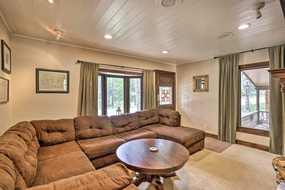 Family Home in Georgetown: Walk to Town & Railroad House in Georgetown