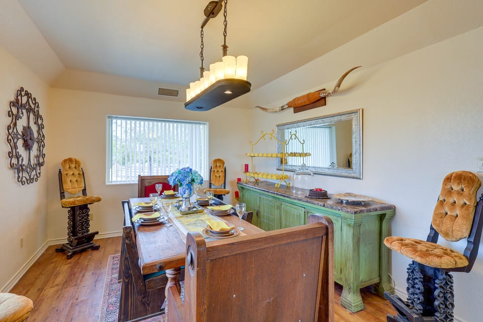 Retreat w/ Pond Access & Views in Temple House in Temple