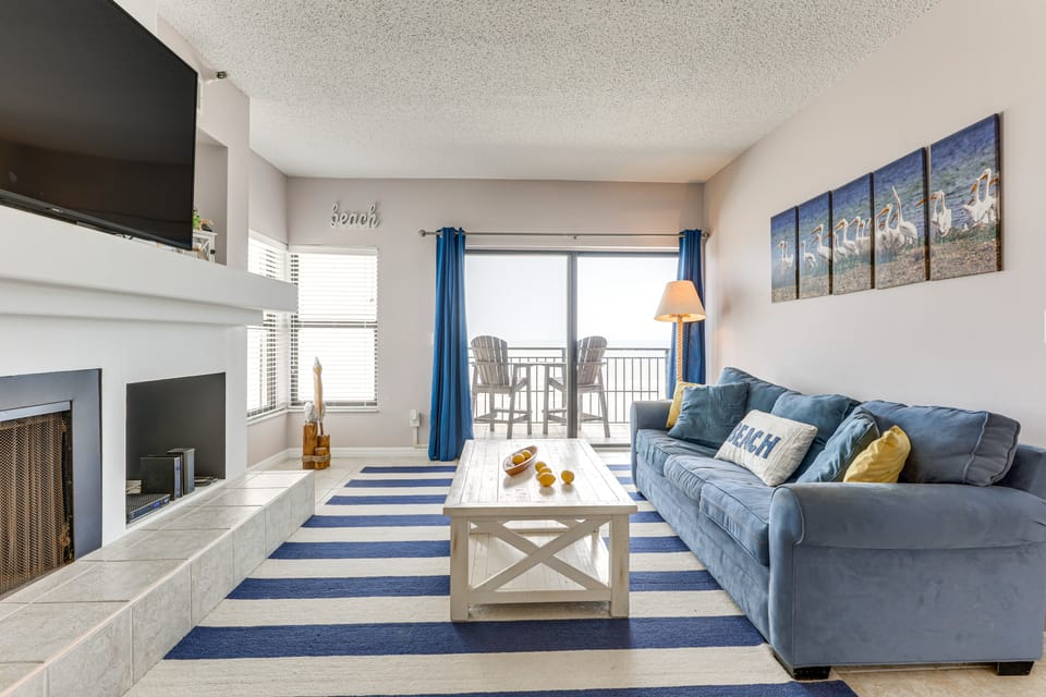 Beachfront New Smyrna Condo: 1 Mi to Flagler Ave Apartment in New Smyrna Beach