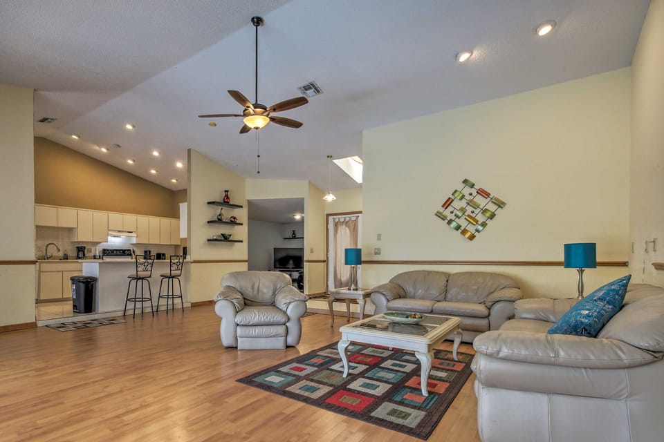 1 Mi to Weeki Wachee: Home w/ Pool in Spring Hill House in Spring Hill